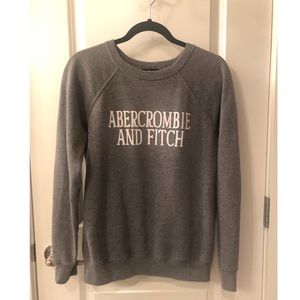 Abercrombie & Fitch Sweatshirt